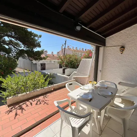 Βίλα Maison De A Pierre La *