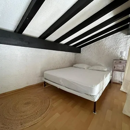 Maison De A Pierre La Saint-Pierre-la-Mer (Aude)