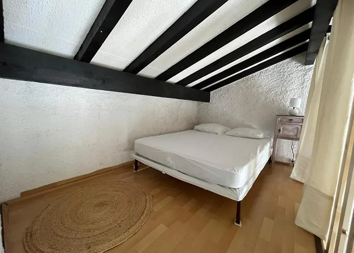 Maison De A Pierre La Saint-Pierre-la-Mer (Aude)