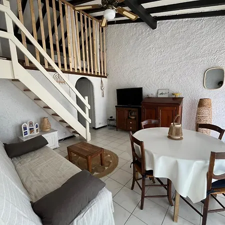 Maison De A Pierre La Saint-Pierre-la-Mer (Aude)